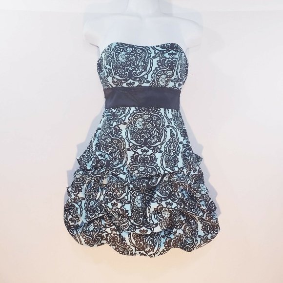 Ruby Rox Semi-Formal Dress Pick Up Size 5 Black Bl - Picture 3 of 8